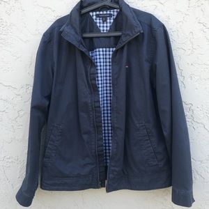 Tommy Hilfiger Men’s blue collared light jacket